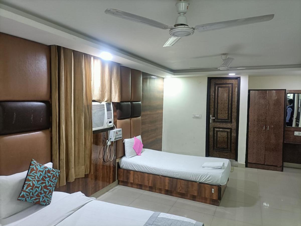 Hotel Le Mount Near Igi Airport New Delhi Exteriör bild