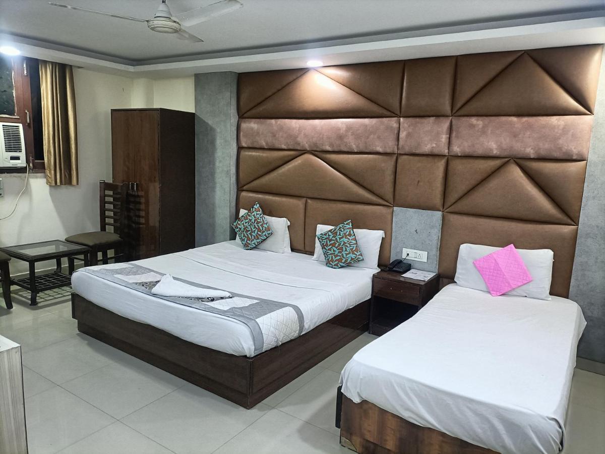 Hotel Le Mount Near Igi Airport New Delhi Exteriör bild