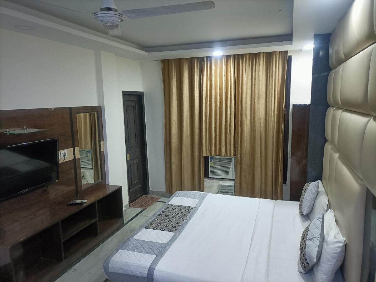 Hotel Le Mount Near Igi Airport New Delhi Exteriör bild