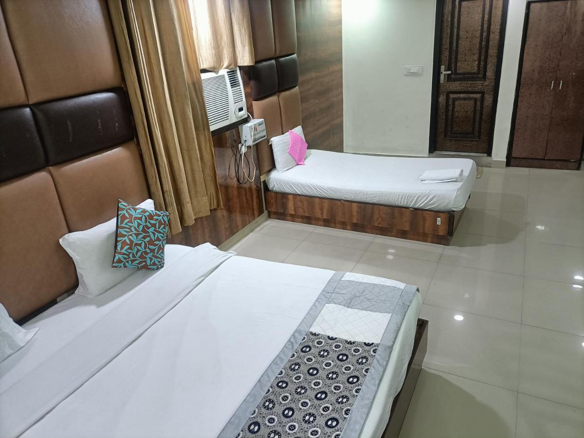 Hotel Le Mount Near Igi Airport New Delhi Exteriör bild
